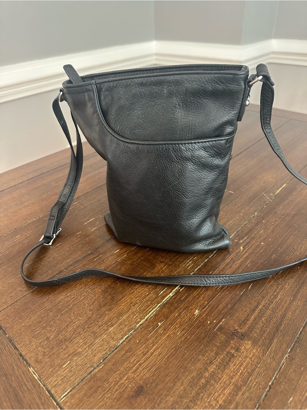 Margot cross body bag